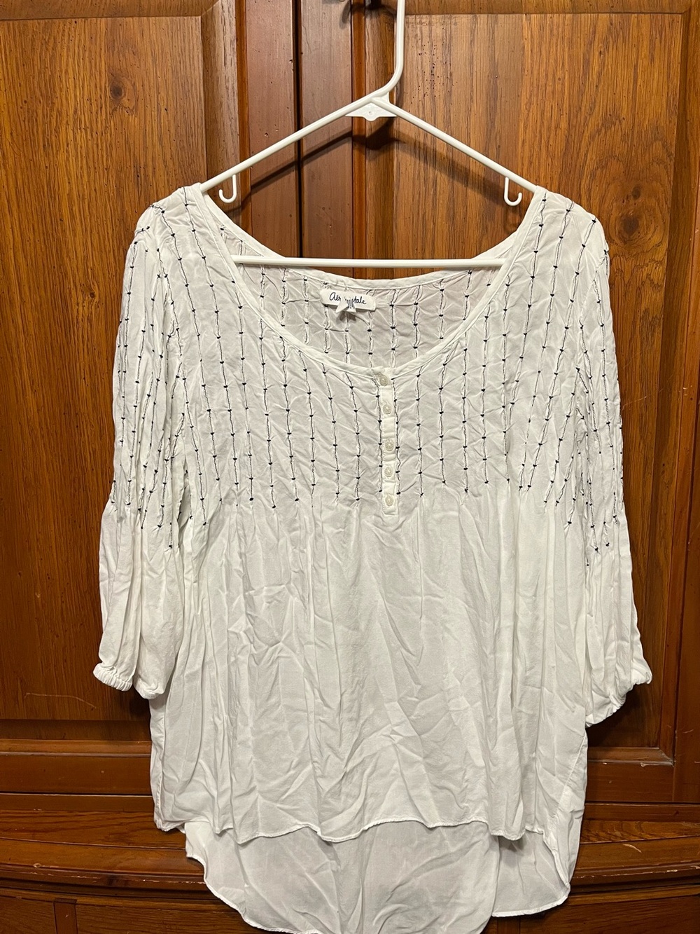 Aeropostale White Embroidered Peasant Blouse